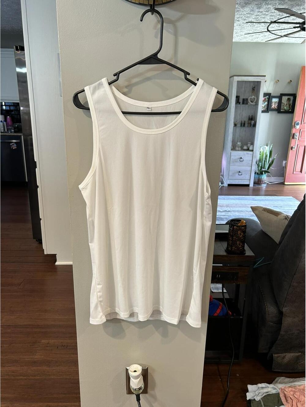 Women's White Ribbed Tank Top XL